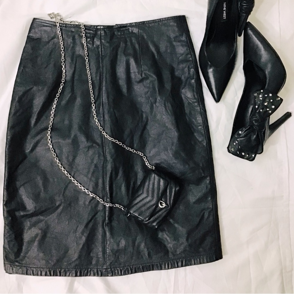 VINTAGE Black Leather Mini Skirt